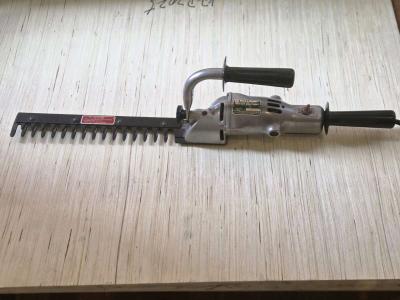 Vintage Black and Decker Heavy Duty Hedge Trimmer 12inch - Philadelphia, Pennsylvania