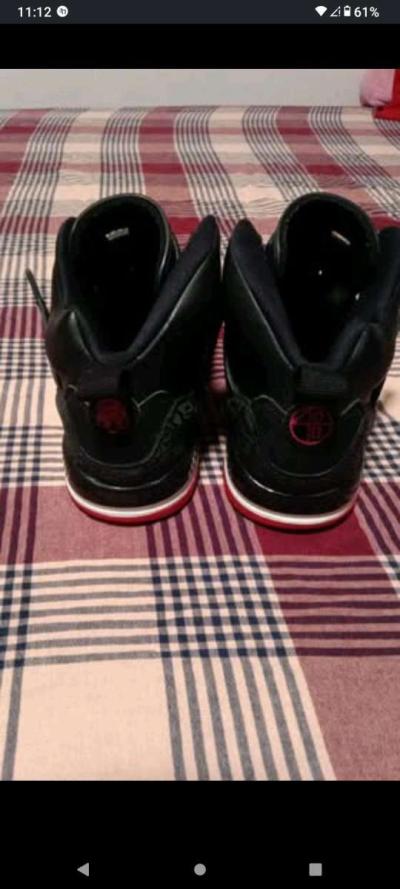 girls Jordans - Thumbnail 2