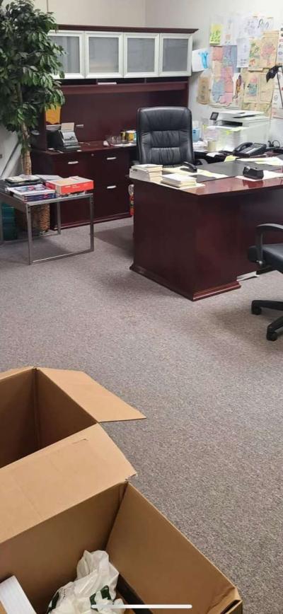 hauling clean outs - Thumbnail 3