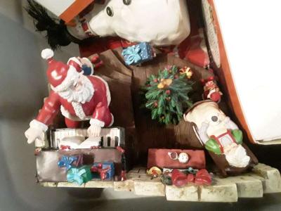 Bulk holiday items Christmas and Halloween - Thumbnail 2