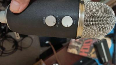 BLUE MICROPHONE - Thumbnail 2