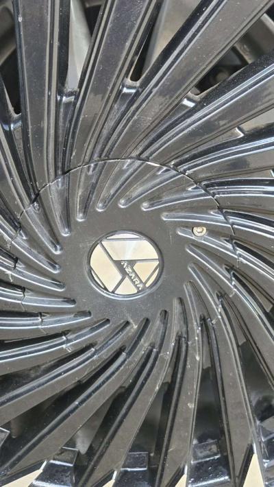 20 inch AZARA RIMS and tires - Thumbnail 2