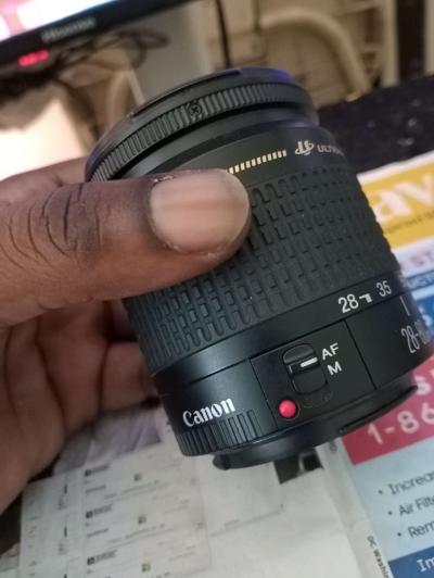 Canon DSLR Camera Lenses BUNDLE - Thumbnail 6