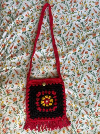 3 different color Handmade yarn crossbody long side bag - Thumbnail 3