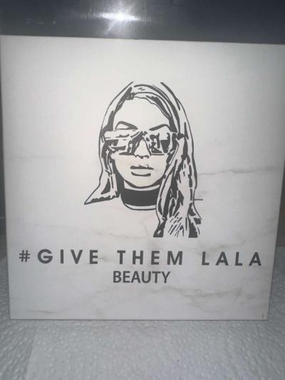 Give them Lala the grown woman palette - Round Lake, Illinois