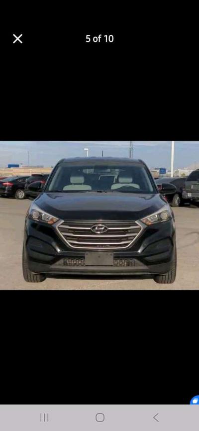 2017 Hyundai Tucson - Thumbnail 1