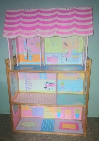 Large 5 Foot Wooden Doll House