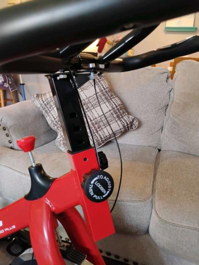 Exercise bike - Thumbnail 4