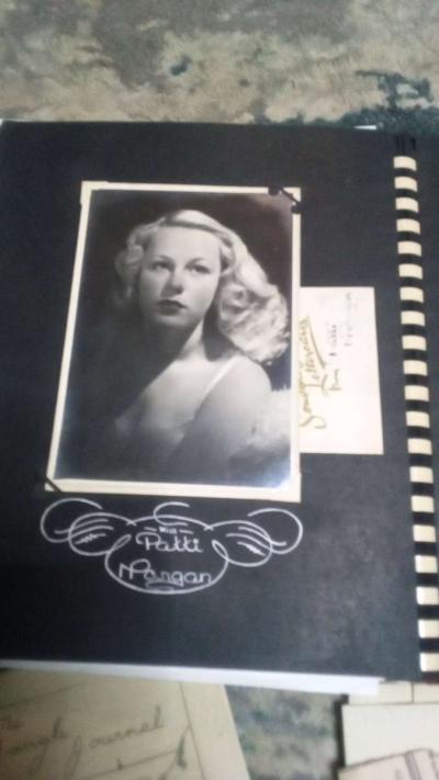 old newspapers old calenders - Thumbnail 5