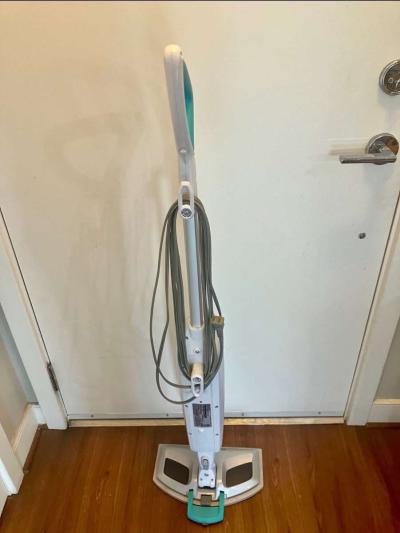 Bissell Steam Mop - Thumbnail 6
