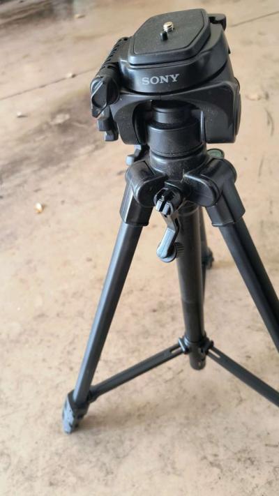 CANNON DIGITAL CAMERA - Thumbnail 6