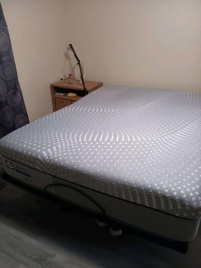 posturepedic hybrid valley road white queen mattress - Thumbnail 2
