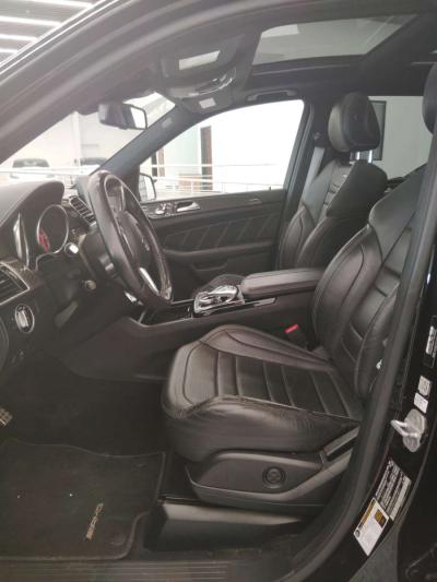 2017 MercedesBenz AMG GLE - Thumbnail 6