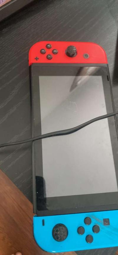 Nintendo switch - Thumbnail 3