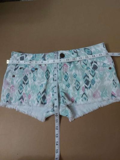 American Eagle Outfitters Stretch Aztec Shorts Size 6 - Thumbnail 3