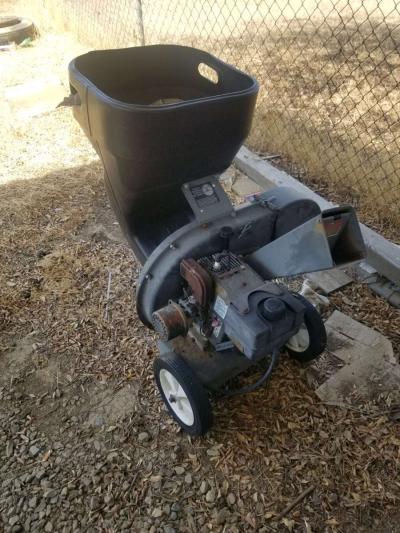 Grinder for mulch - Thumbnail 2
