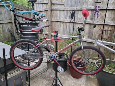 87 Redline - Thumbnail 2