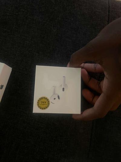 Apple AirPods 4th Gen Wireless Bluetooth Active Noise Cancel - Thumbnail 5