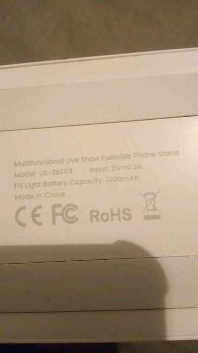 multifunctional Live show foldable phone stand - Thumbnail 5