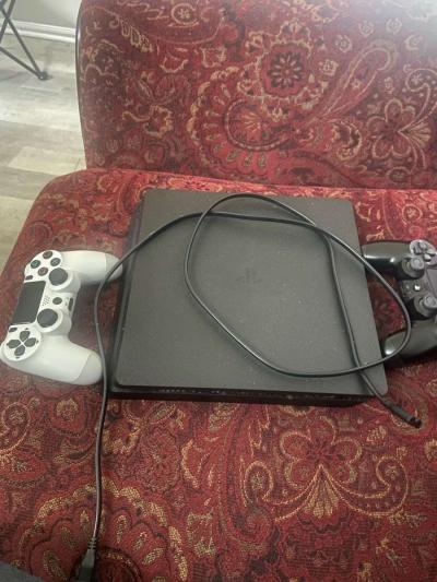 Ps4 Black - Stone Mountain, Georgia