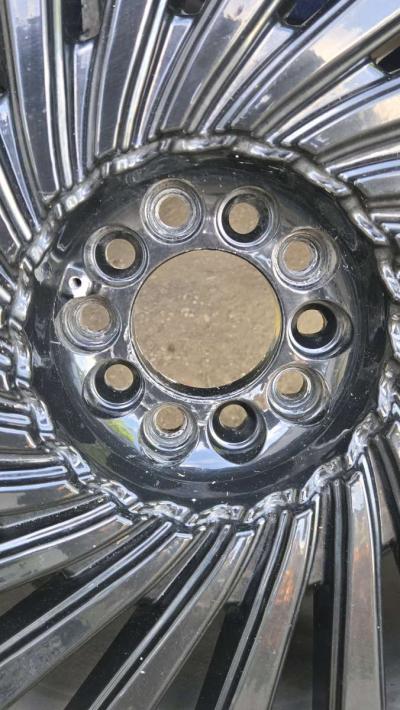 20 inch AZARA RIMS and tires - Thumbnail 4