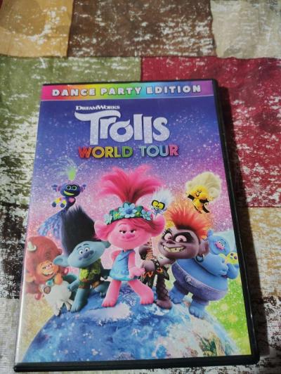 Trolls and DreamWorks Family Movie Bundle - Thumbnail 2
