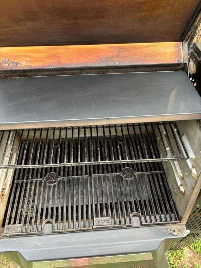 MasterBuilt Smoker Charcoal Grill - Thumbnail 3