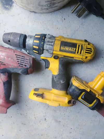 Hilti DeWalt tool lot all works tested - Laredo, Texas