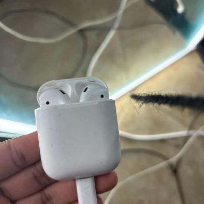 air pods - Thumbnail 3