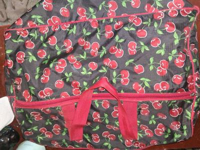 womens clothes huge lot - Thumbnail 1