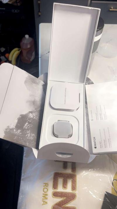 New Apple Watch Ultra 2 - Thumbnail 1