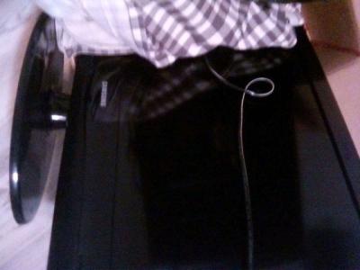 25 inch Samsung tv - Thumbnail 2