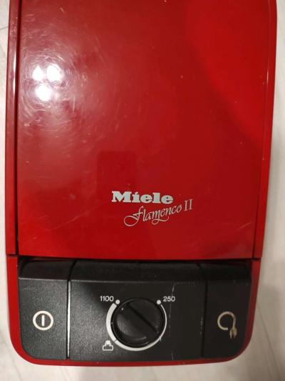 Miele Flamenco II Red Canister Vacuum no Extra Attachments - Thumbnail 2