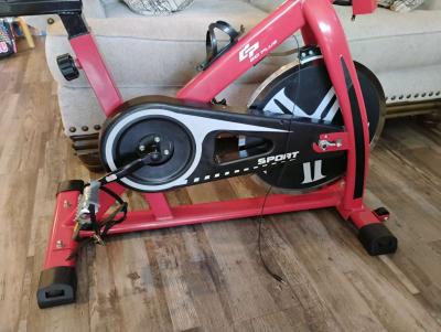 Exercise bike - Thumbnail 2