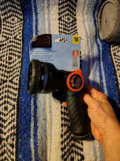 Black and Decker water hose sprayer nozzel - Thumbnail 2