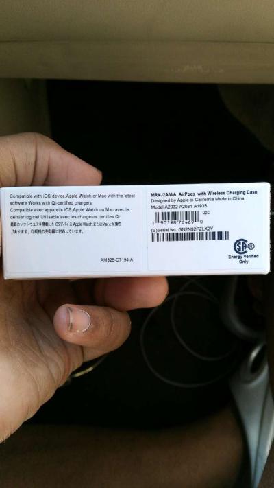 apple Airpods generation 2 - Thumbnail 5