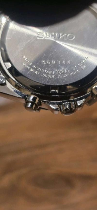 vintage seiko chronograph panda dial - Thumbnail 3