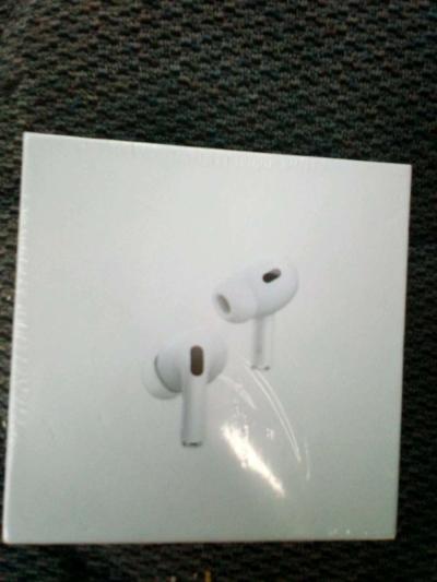 Apple Airpods Pro 2nd Generation new in sealed box - Auburn, Washington