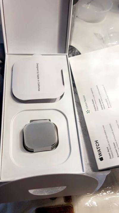 New Apple Watch Ultra 2 - Thumbnail 2