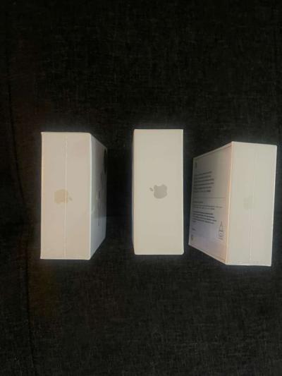 Apple AirPods 4th Gen Wireless Bluetooth Active Noise Cancel - Thumbnail 2