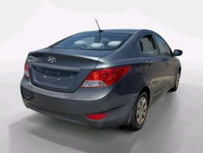 2013  HyundaiAccent GLS - Thumbnail 2