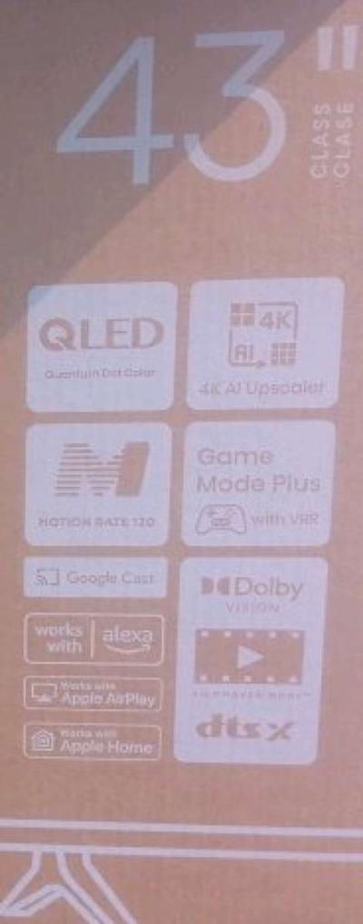 4K Smart TV big screen - Thumbnail 2