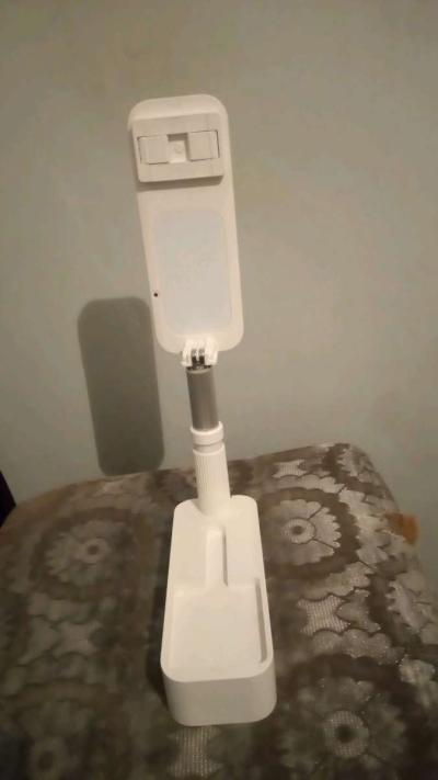 multifunctional Live show foldable phone stand - Thumbnail 3