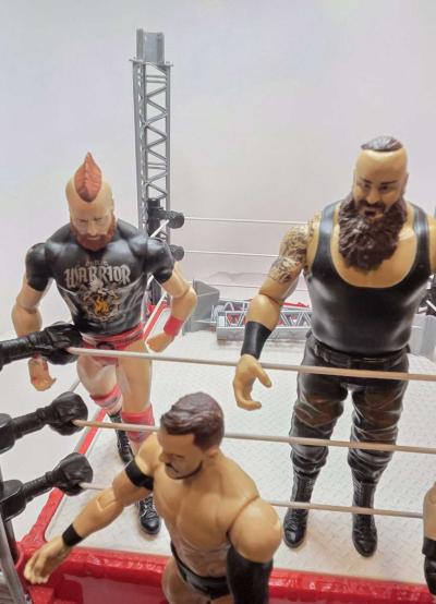 WWE Create Your Own Ring Playset  6 Superstar Figures - Thumbnail 2