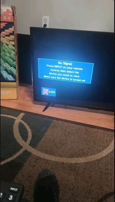 40 Vizio VSeries Smart Television - Thumbnail 4