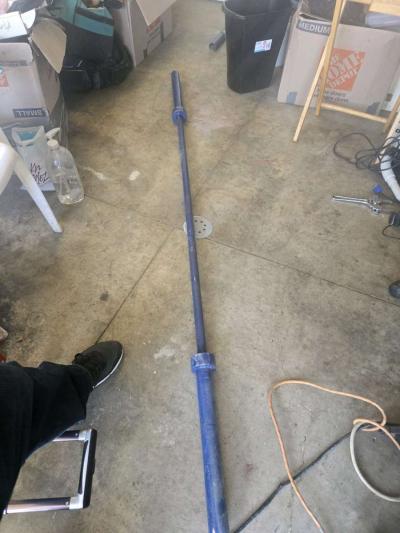 45 pound Olympic weight bar bar