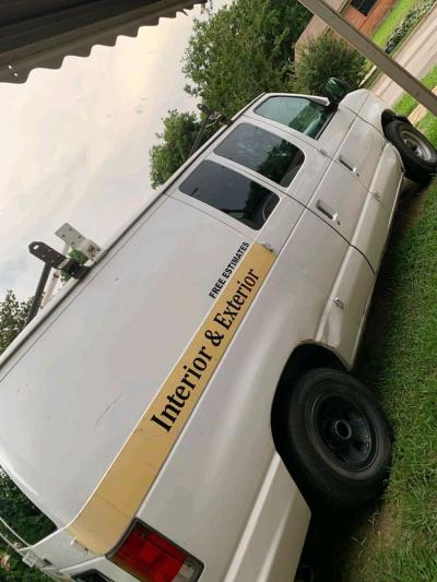 Van Working - Thumbnail 3