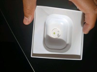 Airpods pro 2s - Thumbnail 2