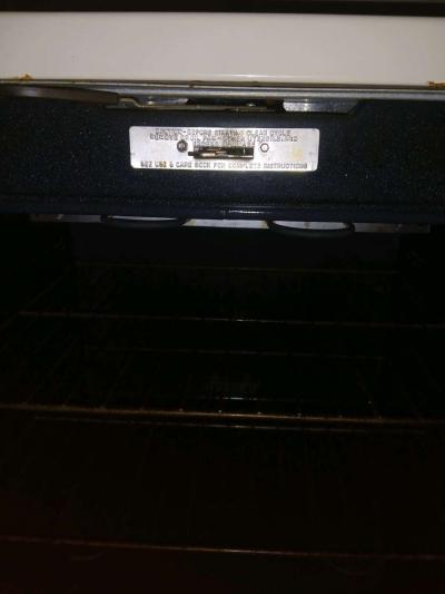 GE White Stove Oven Spectra - Thumbnail 6