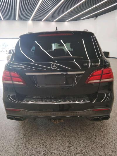 2017 MercedesBenz AMG GLE - Thumbnail 4